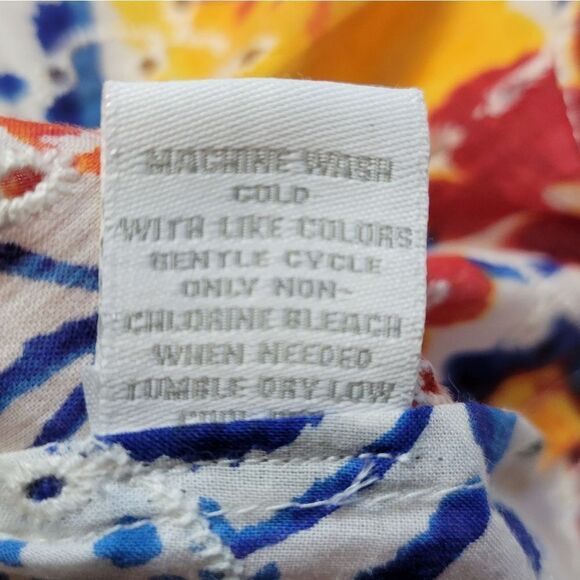 Intro Cotton Floral Print Eyelet Embroidered Women's Button Down Top NEW - Picture 8 of 11